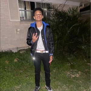 Meet your Posher, Travis